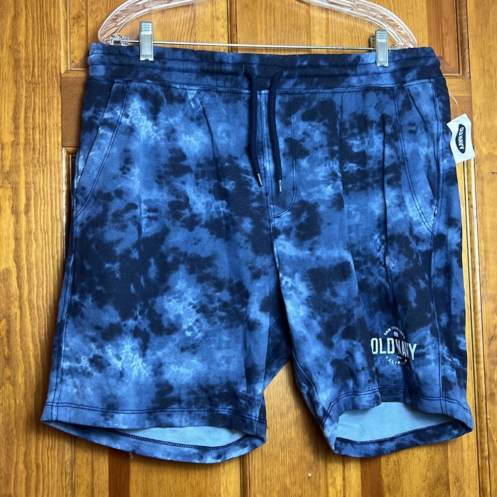 Men's Large Old Navy Tie Dye Shorts Blue NWT